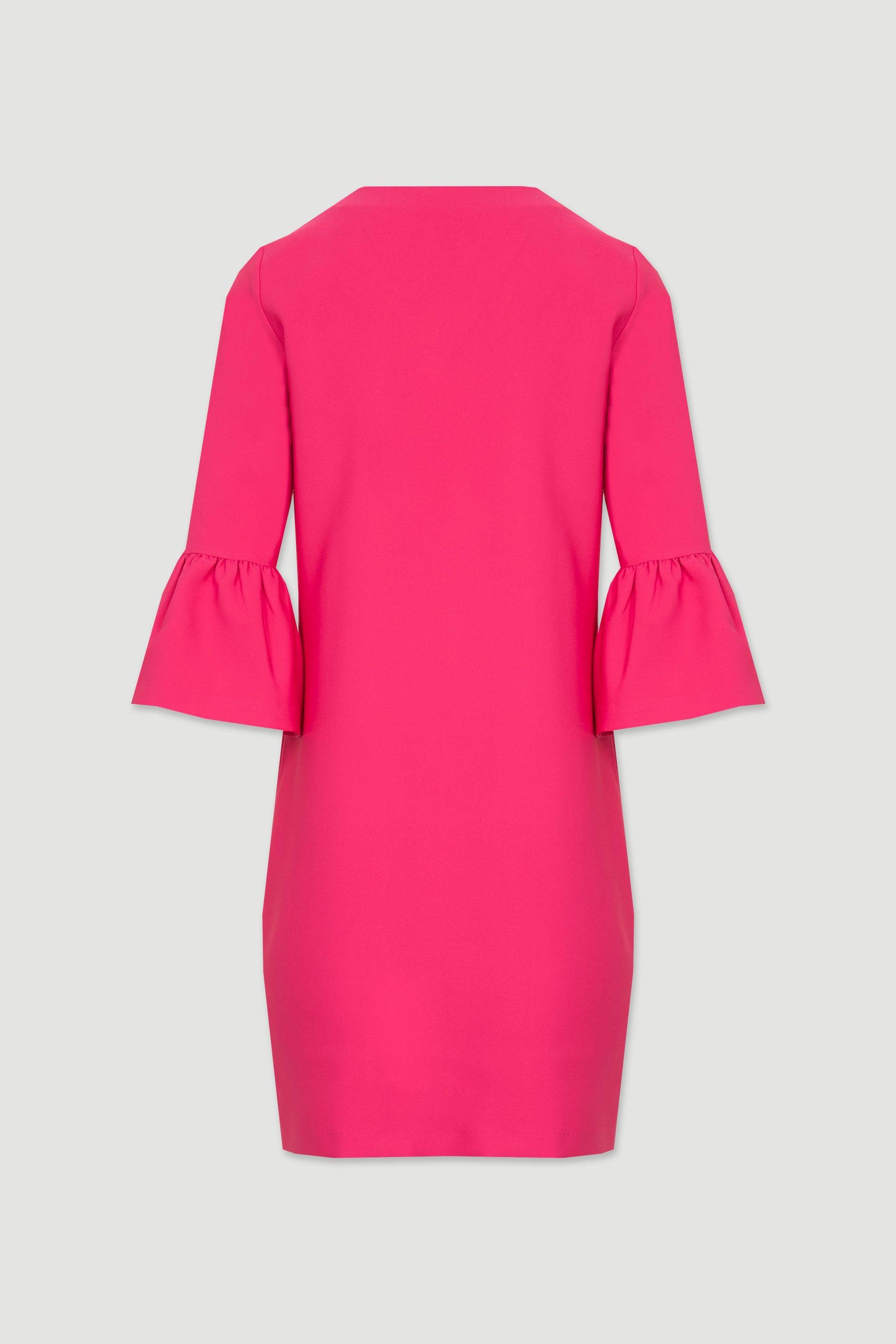 Vestido curto rosa  decote em bico
