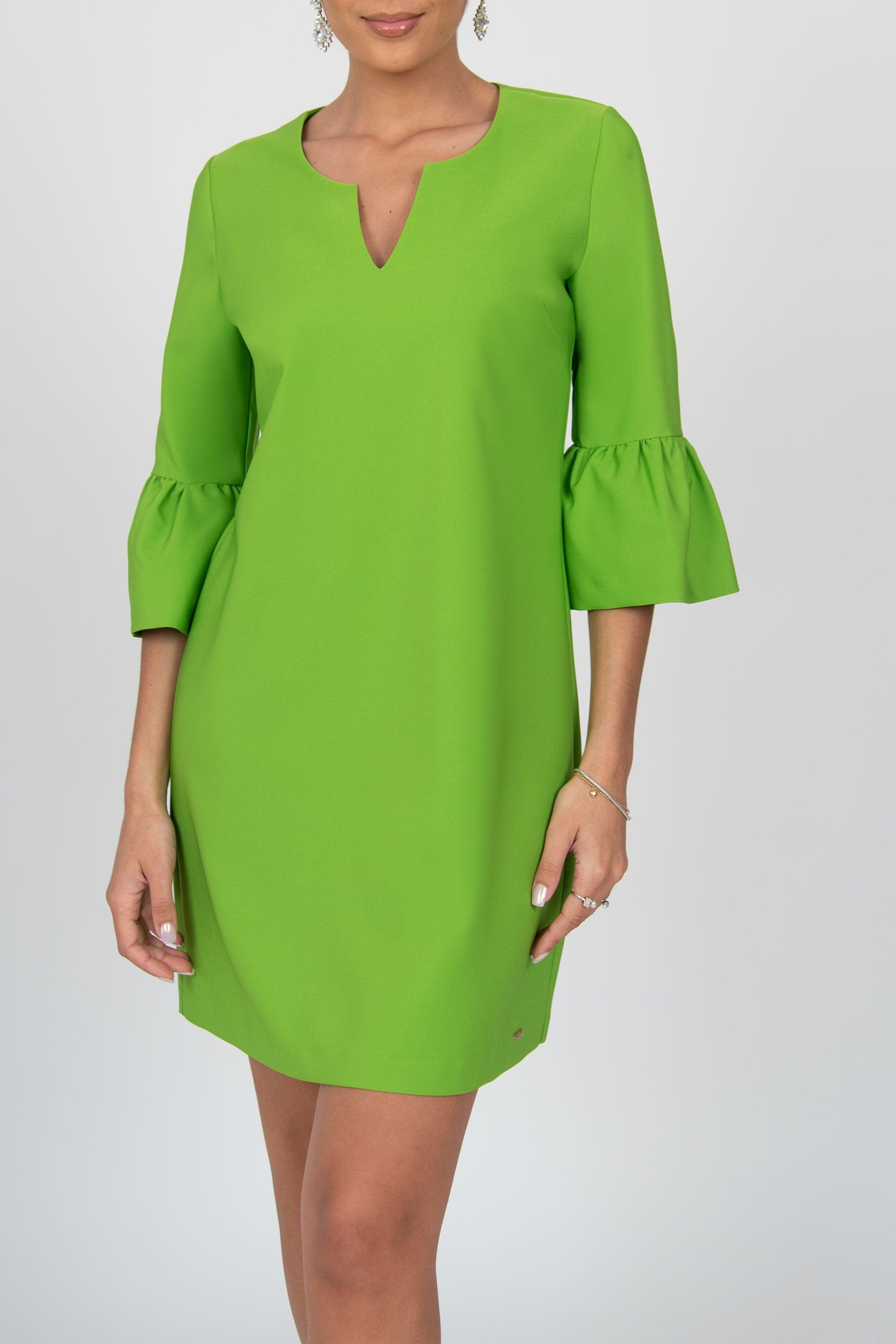 Vestido verde decote em bico